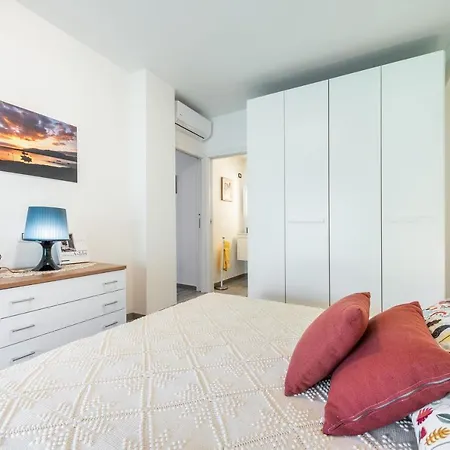 Holiday home Tra Pineta E Mare Cristallino *