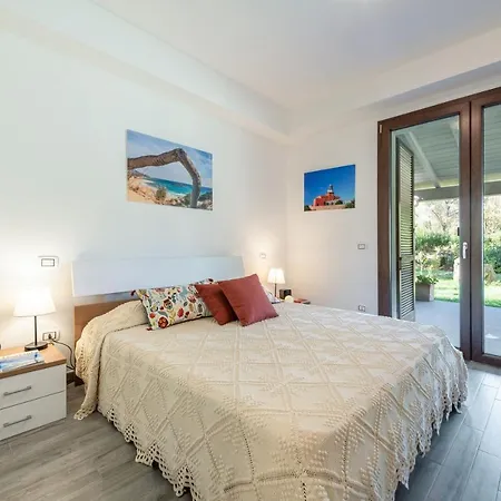 Tra Pineta E Mare Cristallino Holiday home *