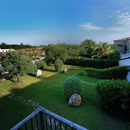 Holiday home Tra Pineta E Mare Cristallino *